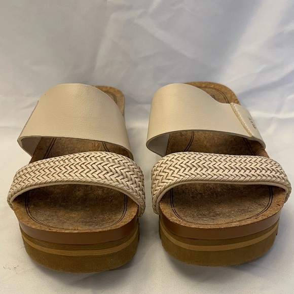 Reef Shoes Reef Cork Platform Slides Brown And Cream Poshmark
